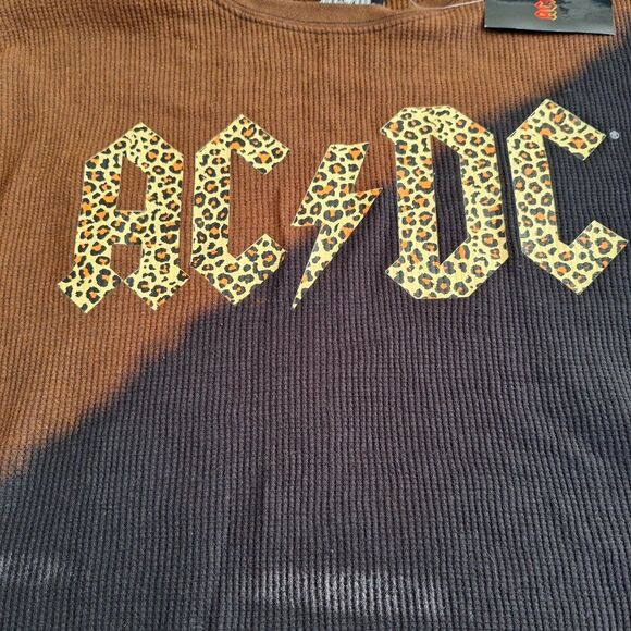 NWT-Size XL‎ AC/DC Crop Tie Dye Waffle Knit Animal Print Band Tee Long Sleeve - Picture 3 of 9